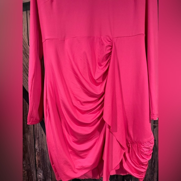 BNWT Chic Pink Long Sleeve Dress - Picture 2 of 3